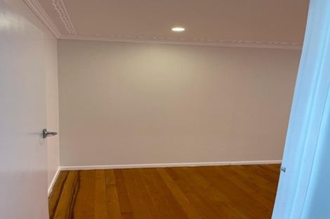 Photo of property in 39 Denbigh Avenue, Mount Roskill, Auckland, 1041