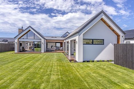 Photo of property in 16 Townson Road, Marshland, Christchurch, 8083