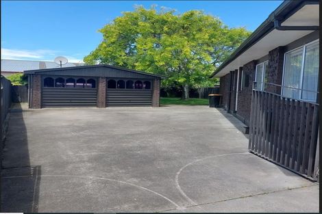 Photo of property in 42 Acacia Street, Kelvin Grove, Palmerston North, 4414