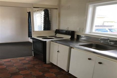 Photo of property in 1105 Cunningham Crescent, Mayfair, Hastings, 4122