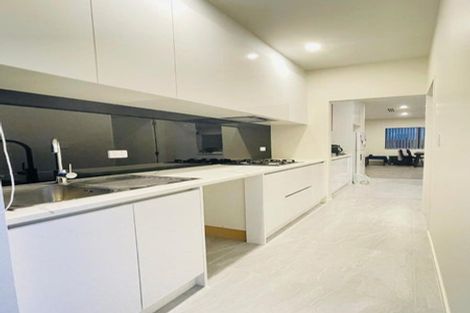 Photo of property in 54 Drumbuoy Drive, Flat Bush, Auckland, 2019