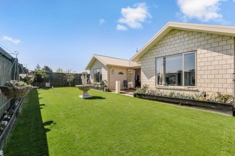 Photo of property in 21 Newbrook Terrace, Darfield, 7510