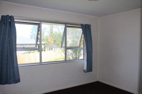 Photo of property in 3/58 View Road, Henderson, Auckland, 0612