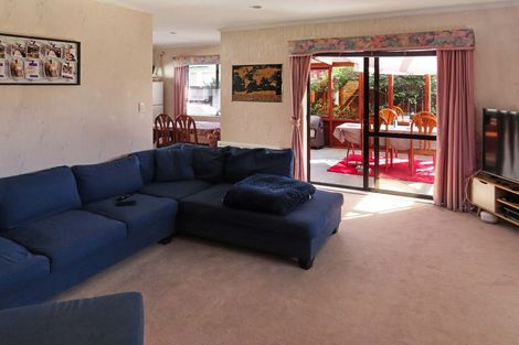 Photo of property in 39a Birdwood Road, Waterloo, Lower Hutt, 5011