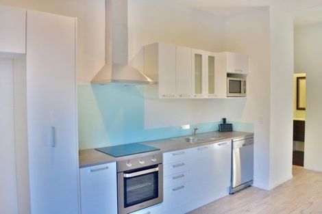 Photo of property in 20 The Close, Greenhithe, Auckland, 0632