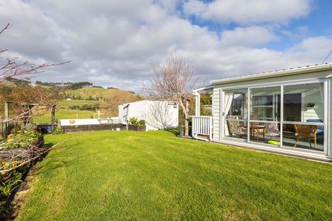 Photo of property in 16 Mimi Road, Mimi, Urenui, 4377