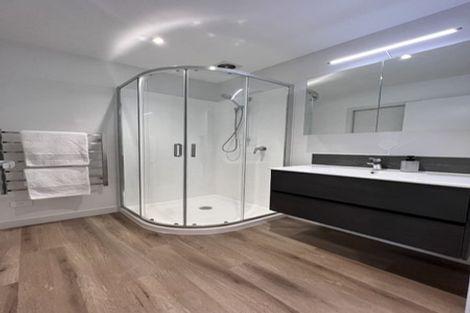 Photo of property in 3/46 Jane Maree Road, Kumeu, 0810