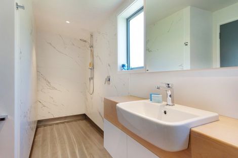 Photo of property in 29a Greenaway Road, Waikanae, 5036