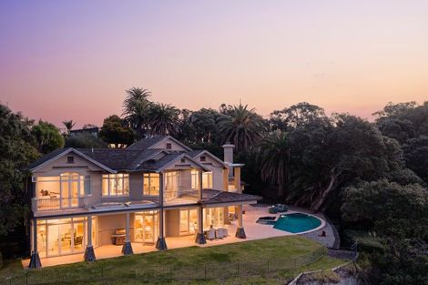 Photo of property in 2/6 Saint Leonards Road, Hauraki, Auckland, 0622
