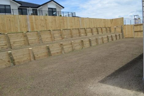 Photo of property in 8 Herring Place, Omokoroa, 3114