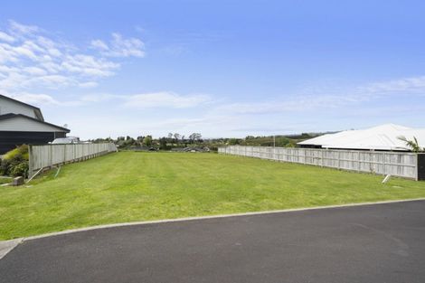 Photo of property in 17 Wairere Rise, Omokoroa, 3114