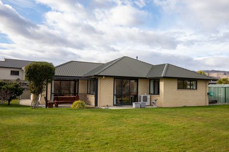 Photo of property in 11 Walnut Grove, Alexandra, 9320