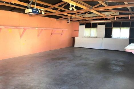 Photo of property in 16 Wallace Street, Regent, Whangarei, 0112