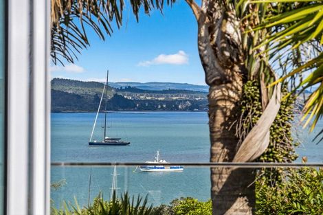 Photo of property in 8 Robertson Street, Russell, 0202