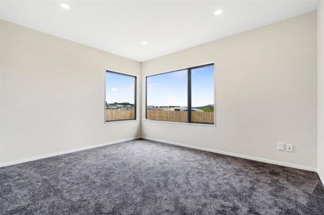 Photo of property in 114 Parkview Drive, Gulf Harbour, Whangaparaoa, 0930