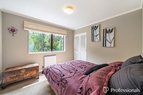 Photo of property in 11 Maungaraki Road, Korokoro, Lower Hutt, 5012
