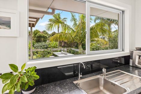 Photo of property in 10 Williams Crescent, Point Wells, Warkworth, 0986