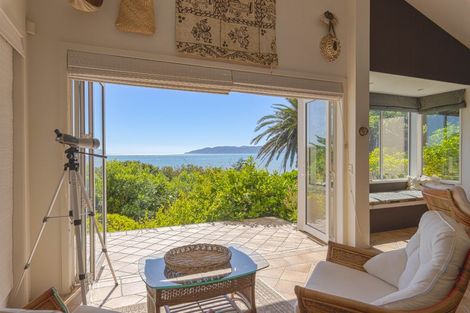 Photo of property in 61 Wharemauku Road, Raumati Beach, Paraparaumu, 5032