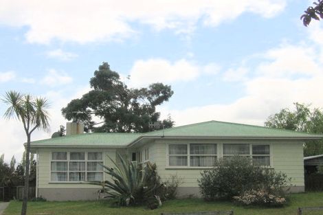 Photo of property in 127 Richmond Avenue, Richmond Heights, Taupo, 3330