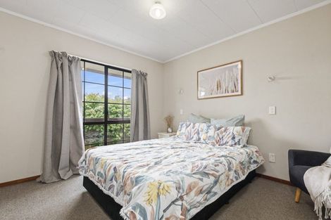 Photo of property in 3 Dahlstrom Grove, Kelvin Grove, Palmerston North, 4414