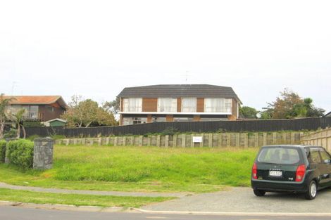 Photo of property in 10 Compass Way, Half Moon Bay, Auckland, 2012