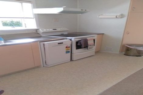 Photo of property in 7 Margaret Place, Merrilands, New Plymouth, 4312