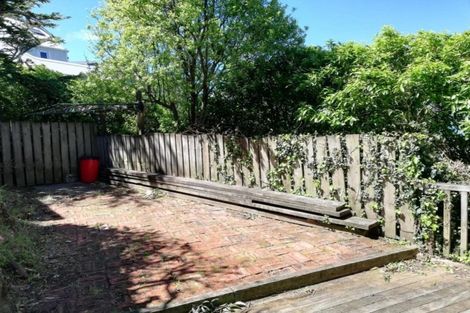 Photo of property in 26 Lerwick Terrace, Melrose, Wellington, 6023