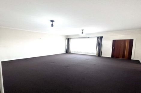 Photo of property in 80 Oxford Street, Levin, 5510