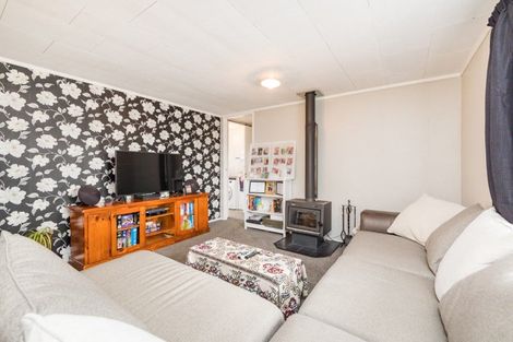 Photo of property in 7 Harding Place, Feilding, 4702