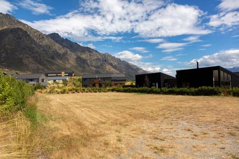 Photo of property in 41 Cappie Drive, Jacks Point, Queenstown, 9371