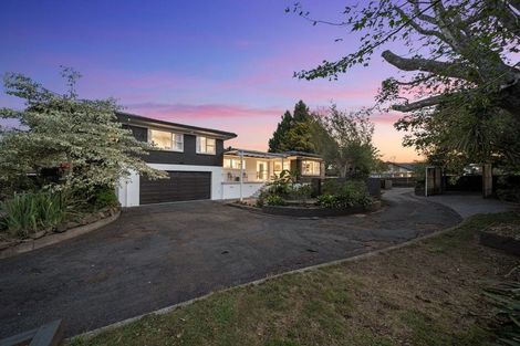 Photo of property in 6 Youngs Road, Papakura, 2110