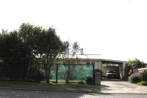 Photo of property in 11 Harpham Street, Taradale, Napier, 4112