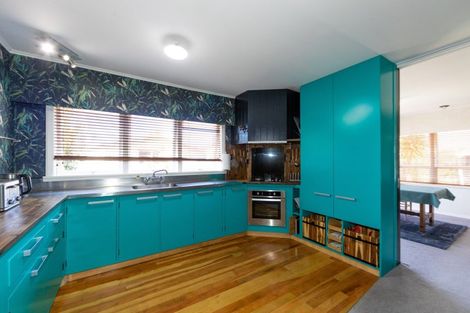 Photo of property in 37 Barnard Avenue, Maraenui, Napier, 4110