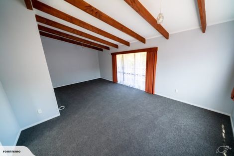 Photo of property in 2/60 Titoki Street, Te Atatu Peninsula, Auckland, 0610