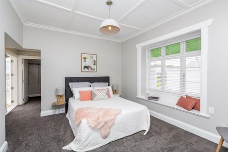 Photo of property in 60 Brois Street, Frankleigh Park, New Plymouth, 4310