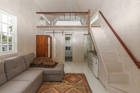 Photo of property in 23 St James Avenue, Helensville, 0800