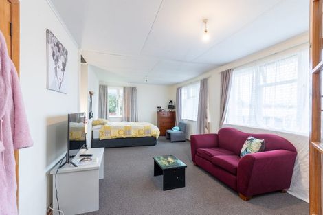 Photo of property in 90a Corinna Street, Waitangirua, Porirua, 5024