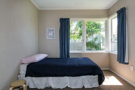 Photo of property in 17 Rochester Street, Tamatea, Napier, 4112