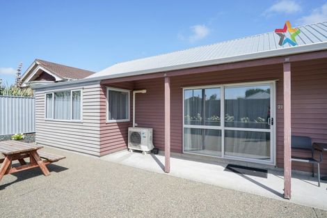 Photo of property in 8a-d Camden Street, Turnbull Thomson Park, Invercargill, 9810