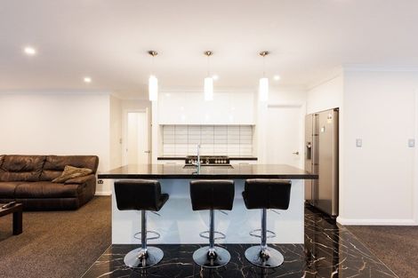 Photo of property in 15 Freedom Drive, Kelvin Grove, Palmerston North, 4414