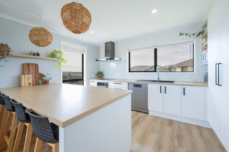 Photo of property in 15 Coppermine Crescent, Brightwater, 7022