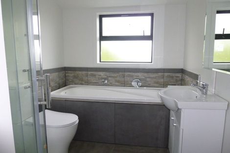 Photo of property in 225 Dey Street, Hamilton East, Hamilton, 3216