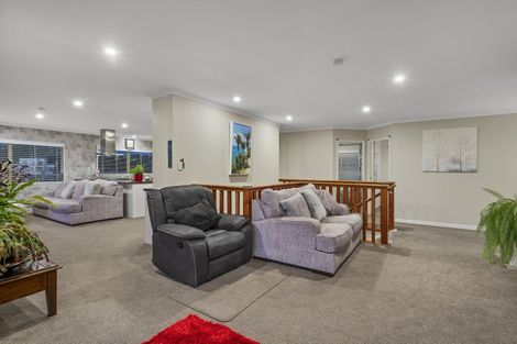Photo of property in 20 Bayvista Close, Welcome Bay, Tauranga, 3112