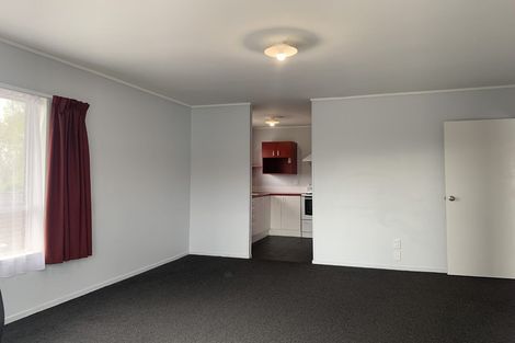 Photo of property in 9 Alston Avenue, Kelston, Auckland, 0602