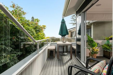 Photo of property in 25 Muricata Avenue, Mount Maunganui, 3116