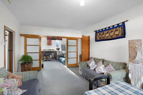 Photo of property in 223 High Street North, Carterton, 5713