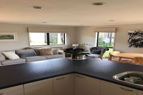 Photo of property in 23 Harford Place, Pakuranga Heights, Auckland, 2010