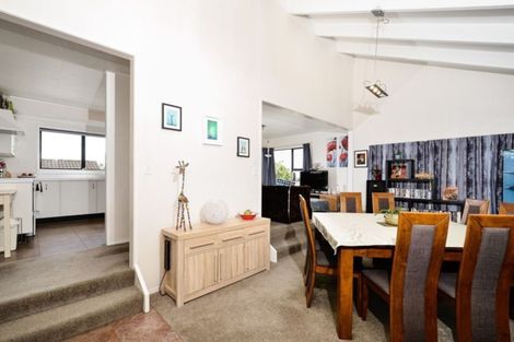 Photo of property in 137 Don Buck Road, Massey, Auckland, 0614