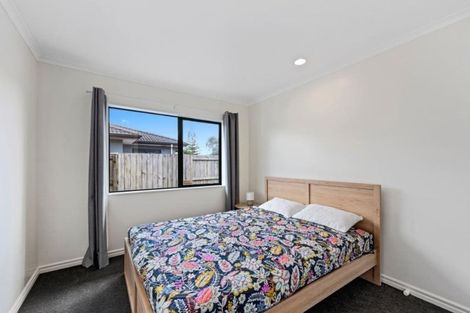 Photo of property in 2 Nautilus Drive, Papamoa Beach, Papamoa, 3118