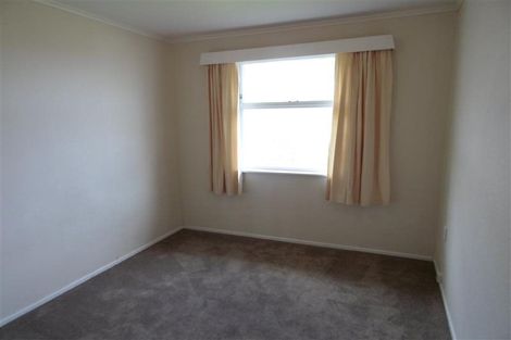 Photo of property in 2 Norton Place, Spotswood, New Plymouth, 4310